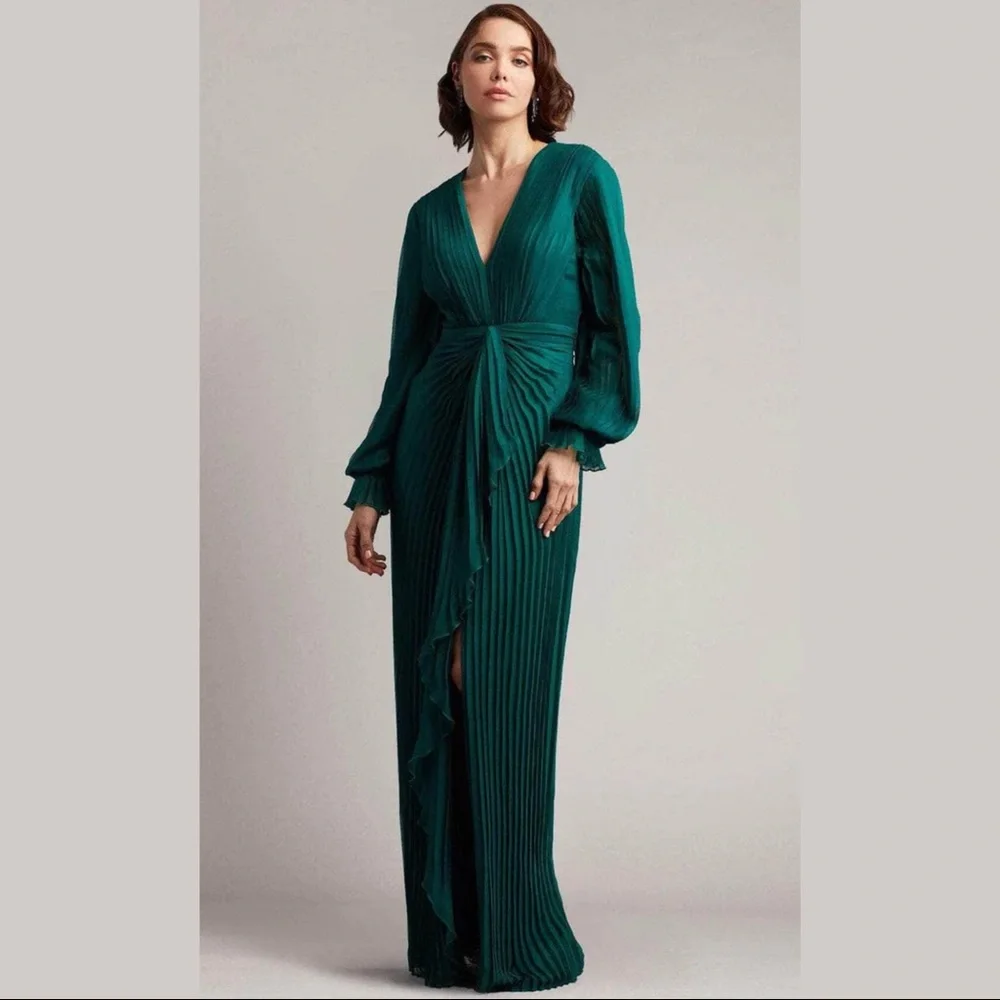 TADASHI SHOJI - GORDON PLEATED CRINKLE CHIFFON GOWN - Picture 3 of 5
